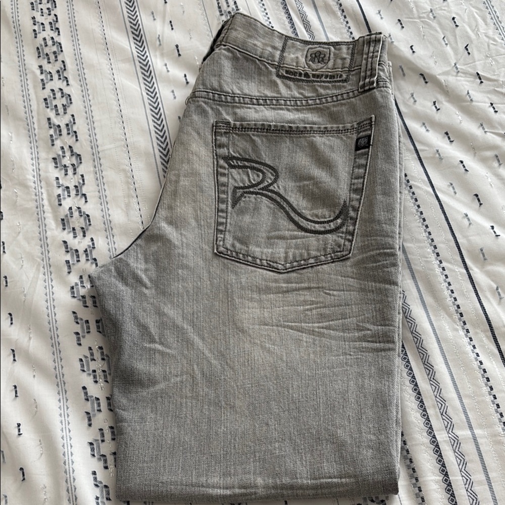 Men's Gray Rock & Republic Jeans - Picture 13 of 14
